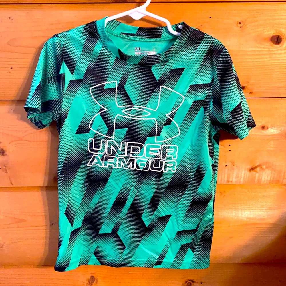 U/A Shirt (boy)